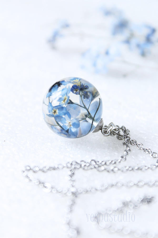 Forget-me-not Sphere Necklace