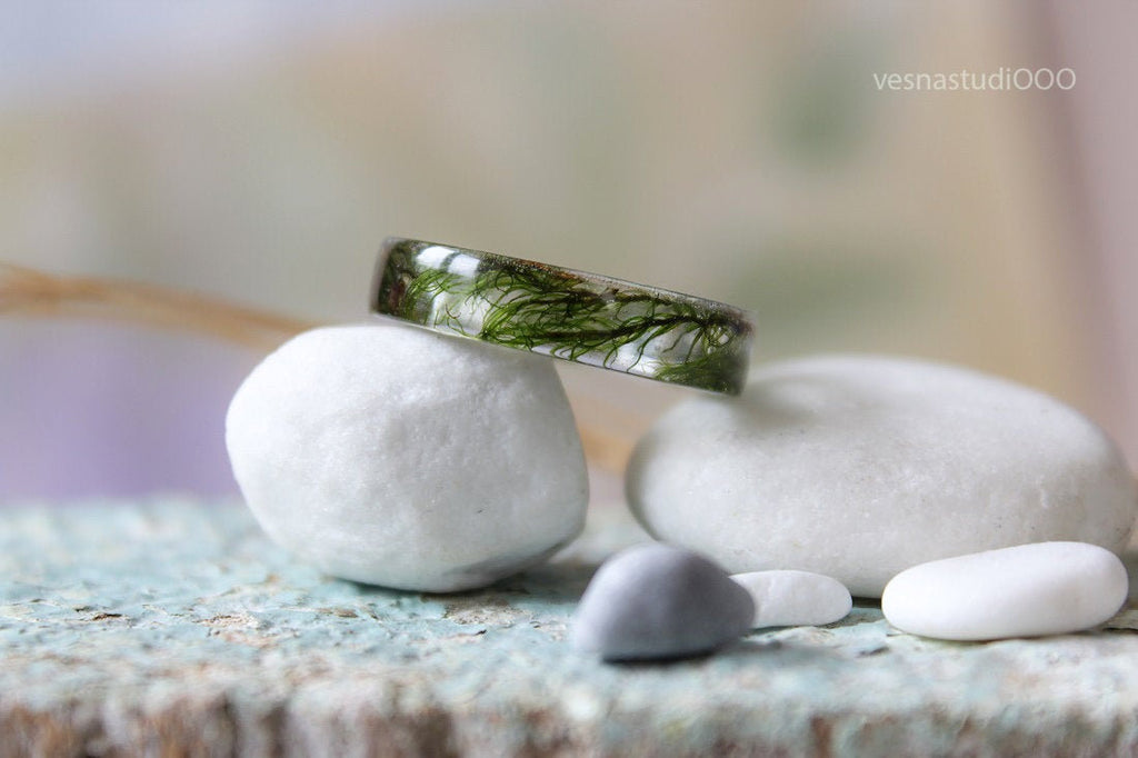 Real Moss Resin Ring